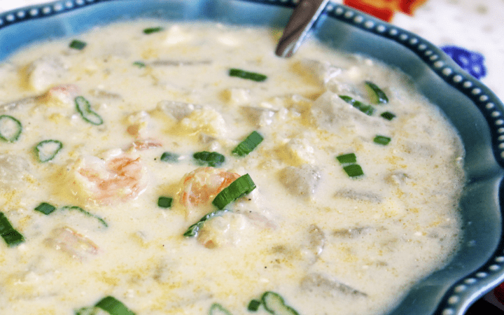 This Instant Pot Creamy Shrimp Chowder is the perfect low carb and THM dinner for cold nights. It is simple and delicious. 