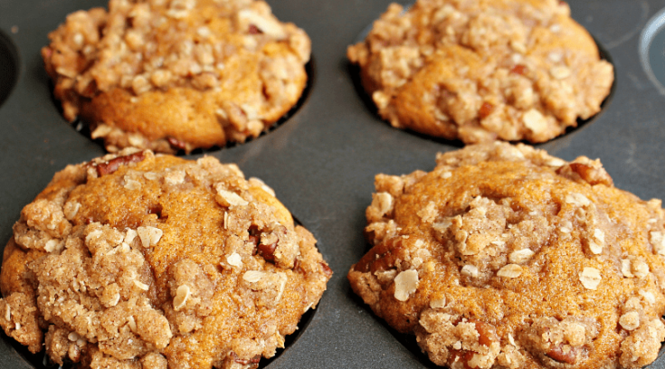 Baked Pumpkin Muffins with Brown Sugar Crumble