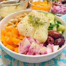 Easy Mediterranean Quinoa Bowls, Low Fat, Gluten Free, THM